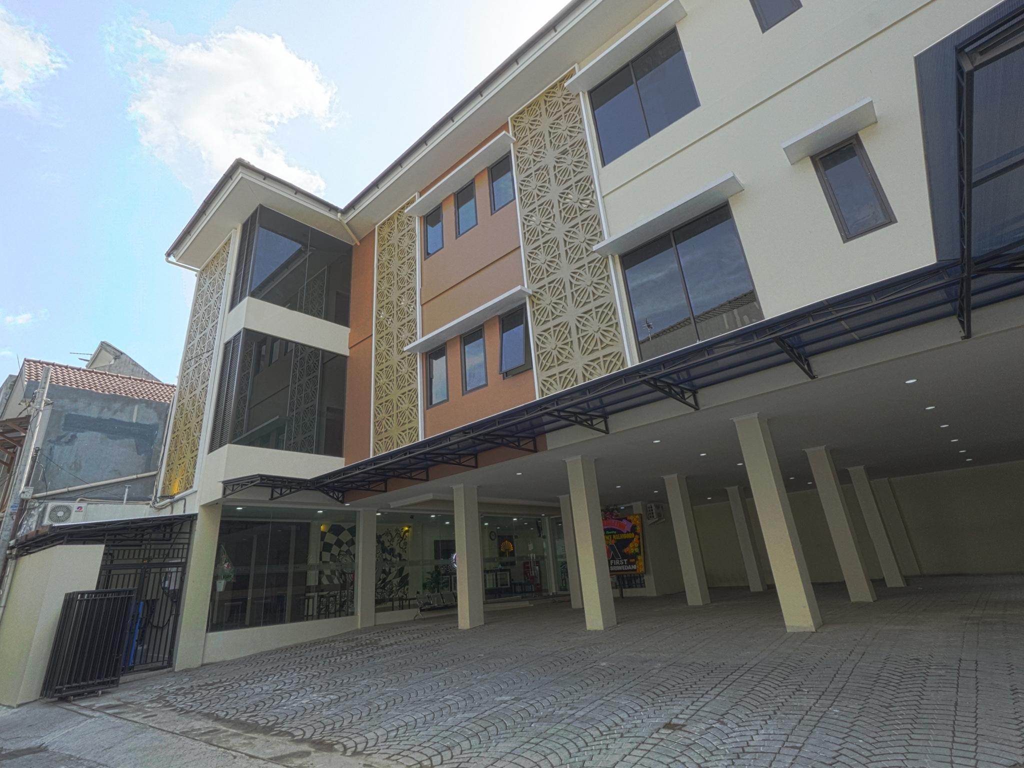 Collection O Yogyakarta Near Jalan Malioboro Formerly Alena Residence Ngoại thất bức ảnh