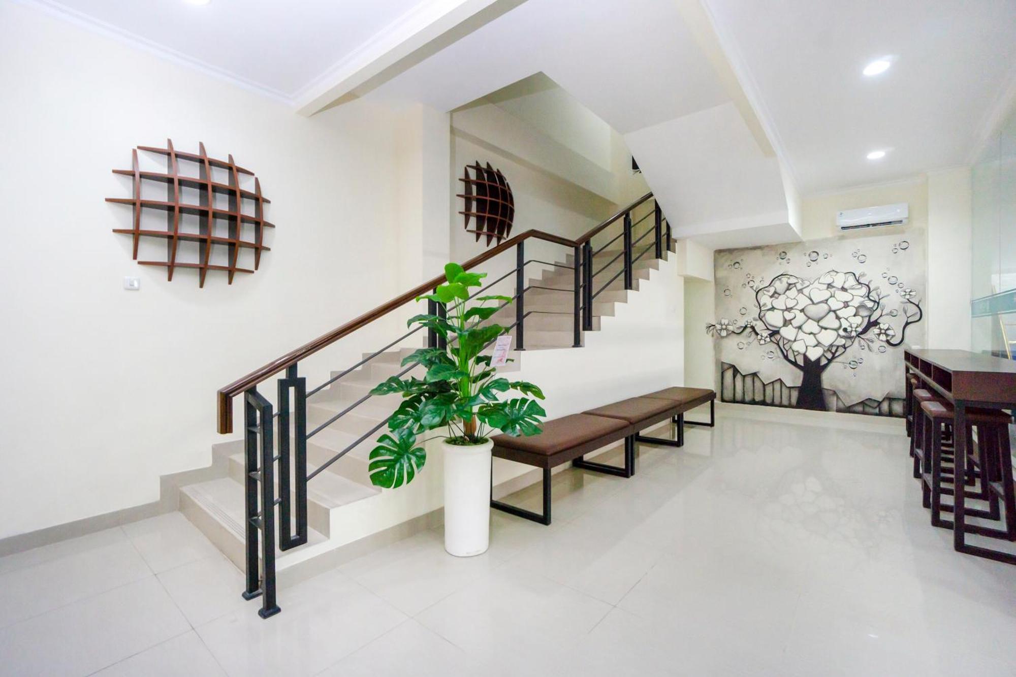 Collection O Yogyakarta Near Jalan Malioboro Formerly Alena Residence Ngoại thất bức ảnh